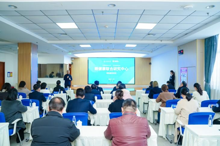 校企联合，共筑“睛”彩｜中国药科大学-新视明科技眼健康联合研究中心正式成立