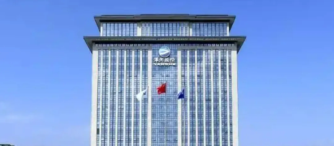 顾宇首秀拉胯,洋河营收跌破200亿,净利腰斩再腰斩,名酒光环彻底褪色?