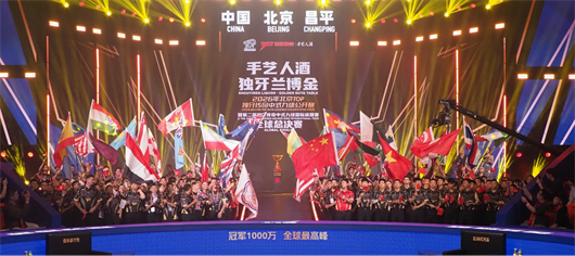 对话东极王博:告别特劳特定位,构建民族品牌的战略哲学