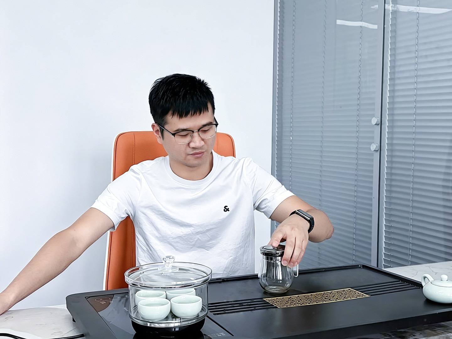 1780900453396501.jpg 图 1.jpg