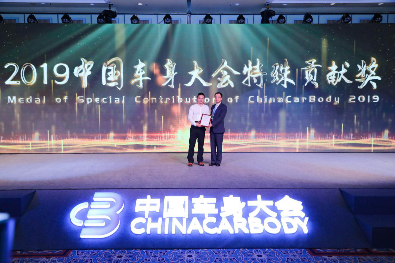 东南未来旗舰7座SUV技术前瞻