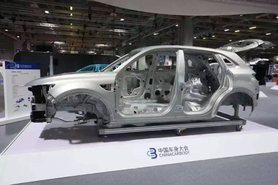 自信源自于实力——专访一汽红旗HS5车身技术主管