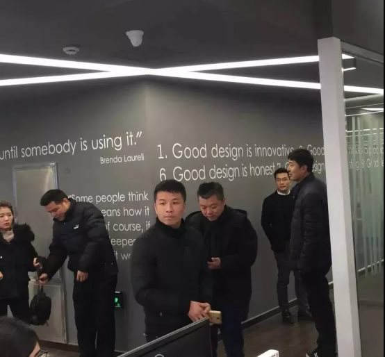 群喜门业签约意大利顶尖设计公司,让设计引领新生活!