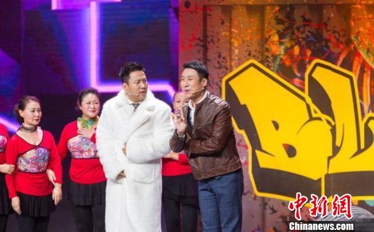 郭阳郭亮在欢乐喜剧人第五季 小新 摄