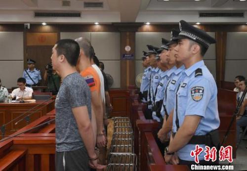 中央扫黑开出问题清单 多地“打伞破网”力度不够被点名