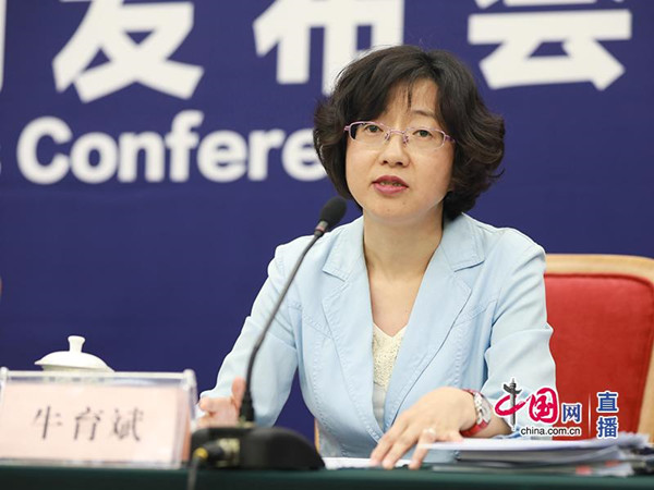 发改委：建立污水处理农户付费制度 加大农业水价综合改革