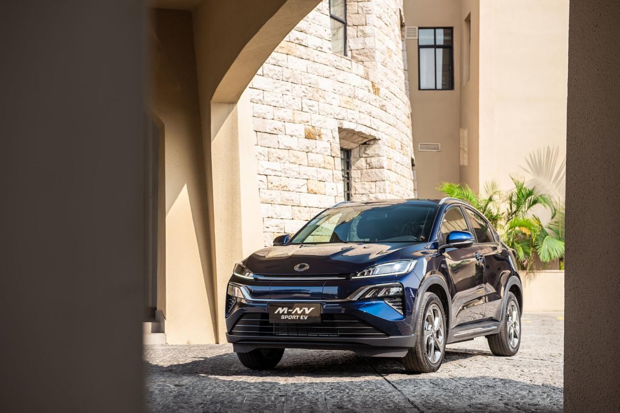 纯电市场竞争升级，合资纯电东风Honda M-NV品质制胜