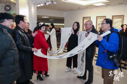 “不负丹青,名家经典再现作品展暨百城百校中国传统艺术进校园主题讲座”活动在北京大学隆重开幕